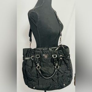 Authentic Prada 165 re-nylon padded shoulder bag w/ crossbody strap